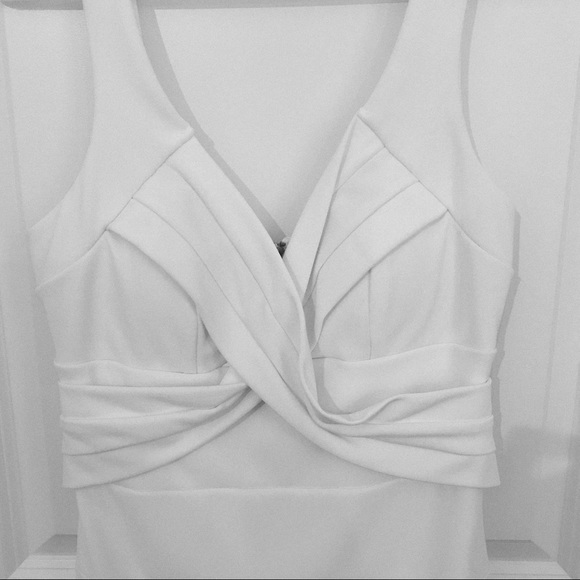 Dress - Picture 2 of 5